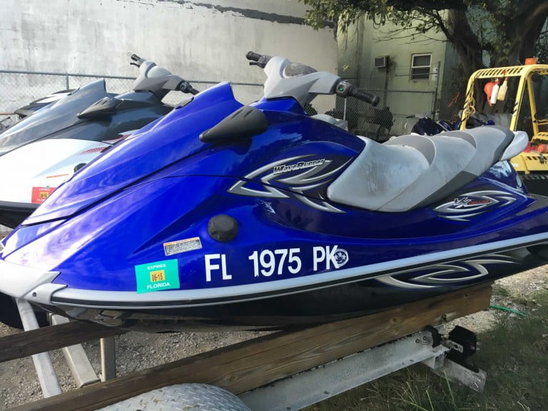 SOLD!! Mint 2012 & 2014 Yamaha VX110 Deluxe Jet Skis | Powersports Brokers